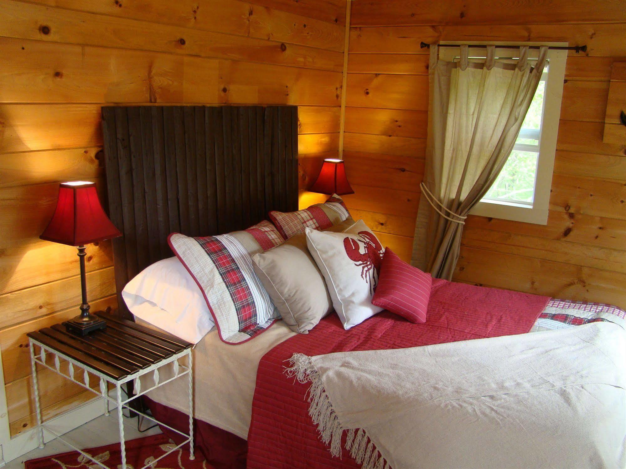 Bay Leaf Cottages & Bistro Lincolnville Zimmer foto